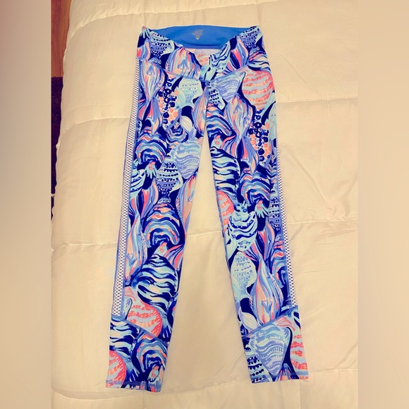 Lilly Pulitzer Blue and Pink Patterned Leggings - Picture 2 of 4